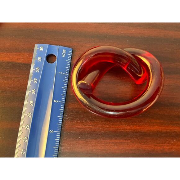 VTG Dorothy Thorpe Style Red Lucite Pretzel Napkin Rings Set of 4 MCM Christmas - Picture 3 of 4